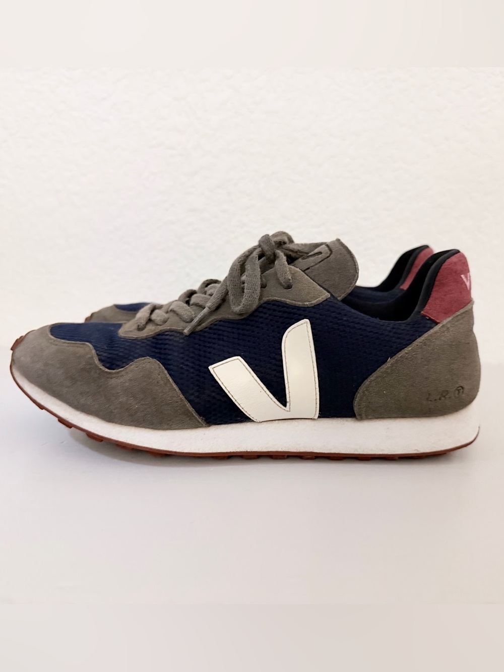 VEJA Rio Branco Alveomesh Sneakers- Nautico/Oxford Grey Women’s US 9/EU 40